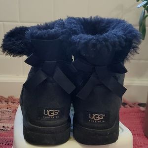 Ugg mini Bailey bow